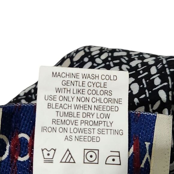 Donnkenny Shirt Size Small Black And White 3/4 Sleeves Lightweight. New - Picture 11 of 11